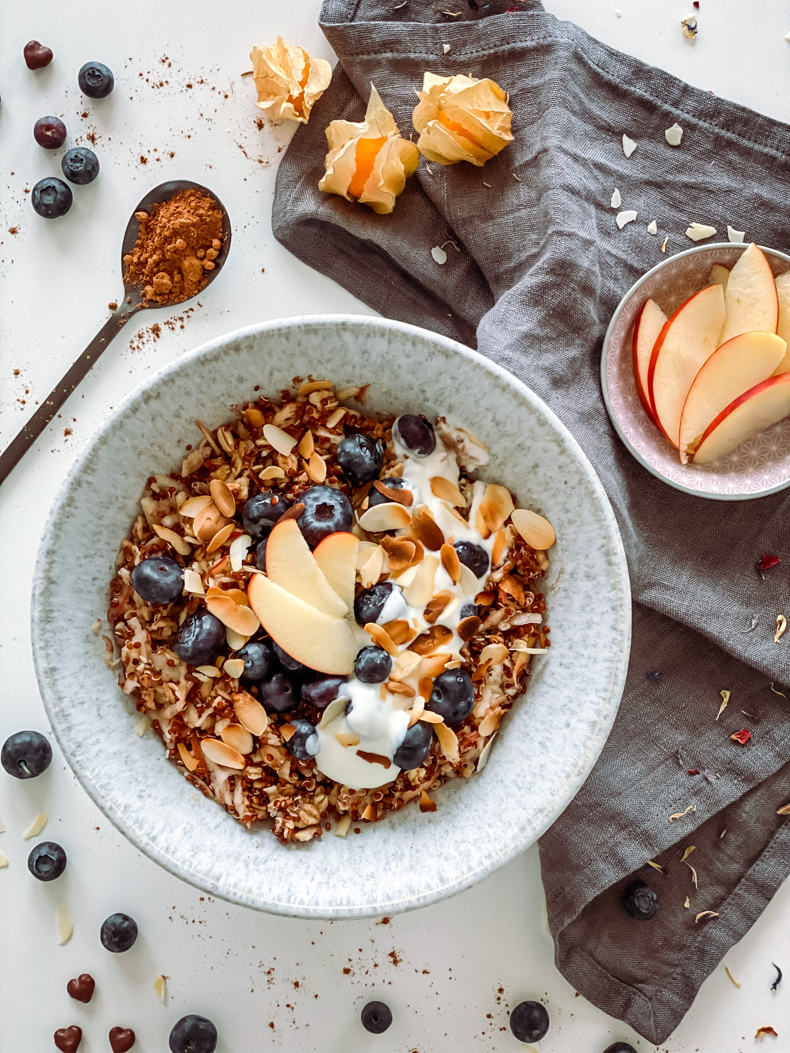 Quinoa Porridge Bild