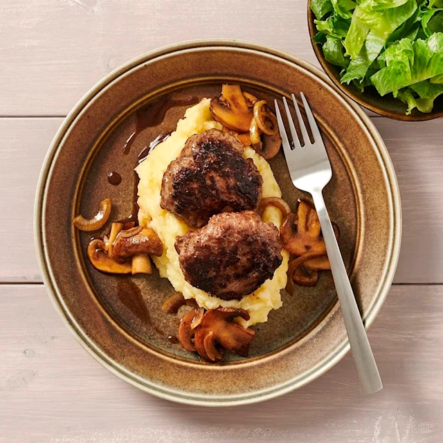 Färsbiffar med balsamvinägerstekt svamp