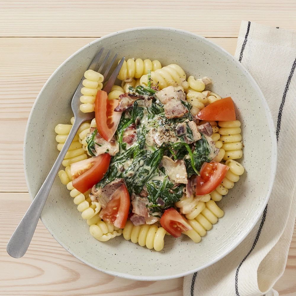 Baconpasta med spenat