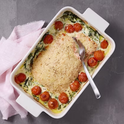Lax med spenat, grädde och parmesanost