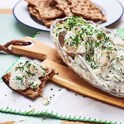Gubbröra med matjessill
