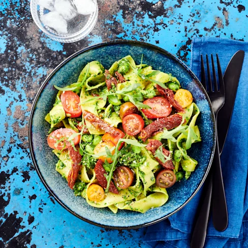 Pappardelle med spenatpesto