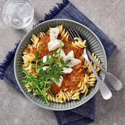Pasta med mozzarella och linser