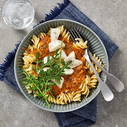 Pasta med mozzarella och linser