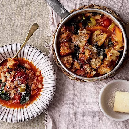 Ribollita med vita bönor