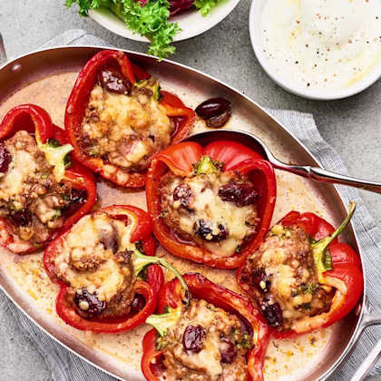 Rostade fyllda paprikor med arrabbiata och kalkon