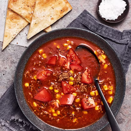 Tex mex-soppa med quesadillas