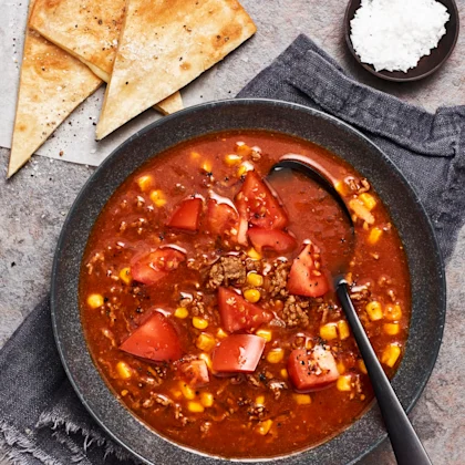 Tex mex-soppa med quesadillas