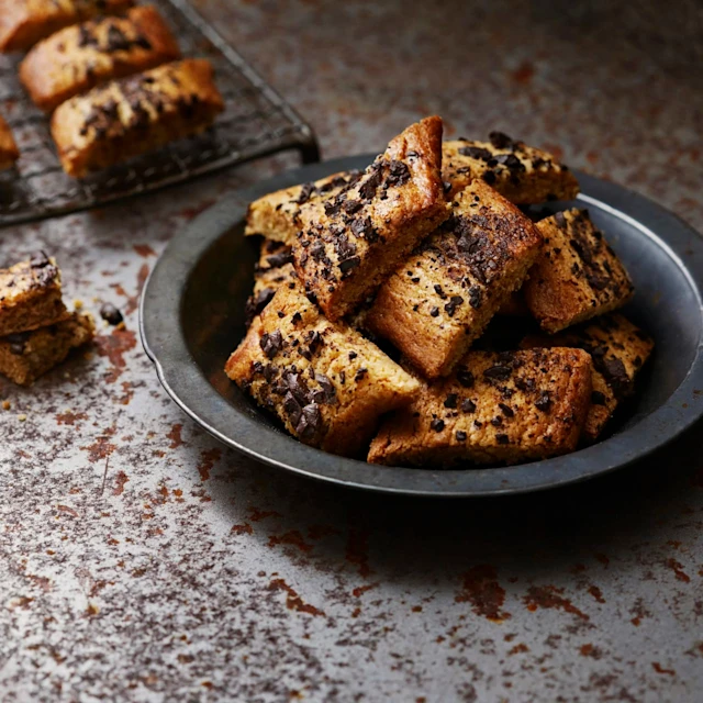 Kolakakor med kaffe och choklad