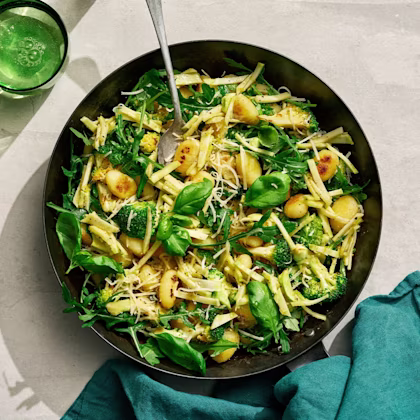 Ljummen gnocchisallad med citrondressing
