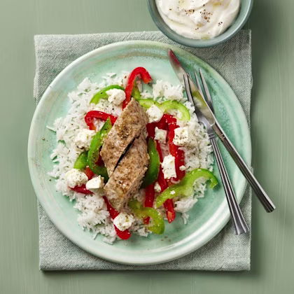 Färslimpa med paprikasallad och vitlöksyoghurt