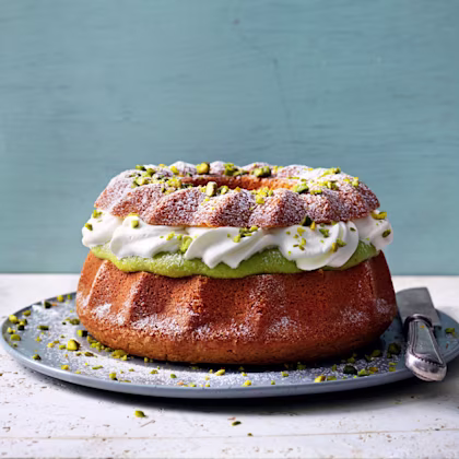 Sockerkakssemla med pistage