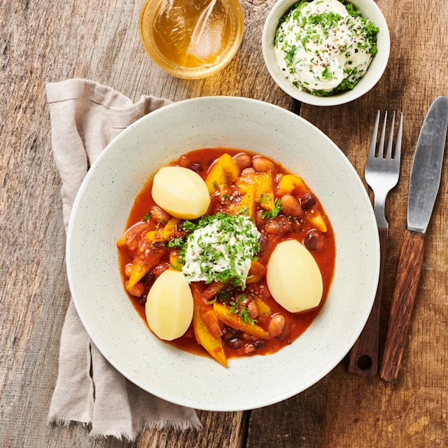 Böngryta med persiljesmetana