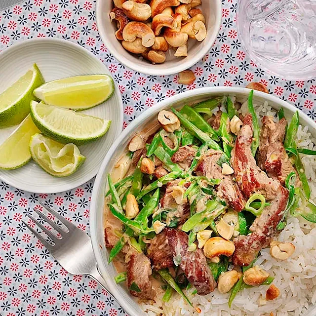 Biffcurry med lime och cashewnötter