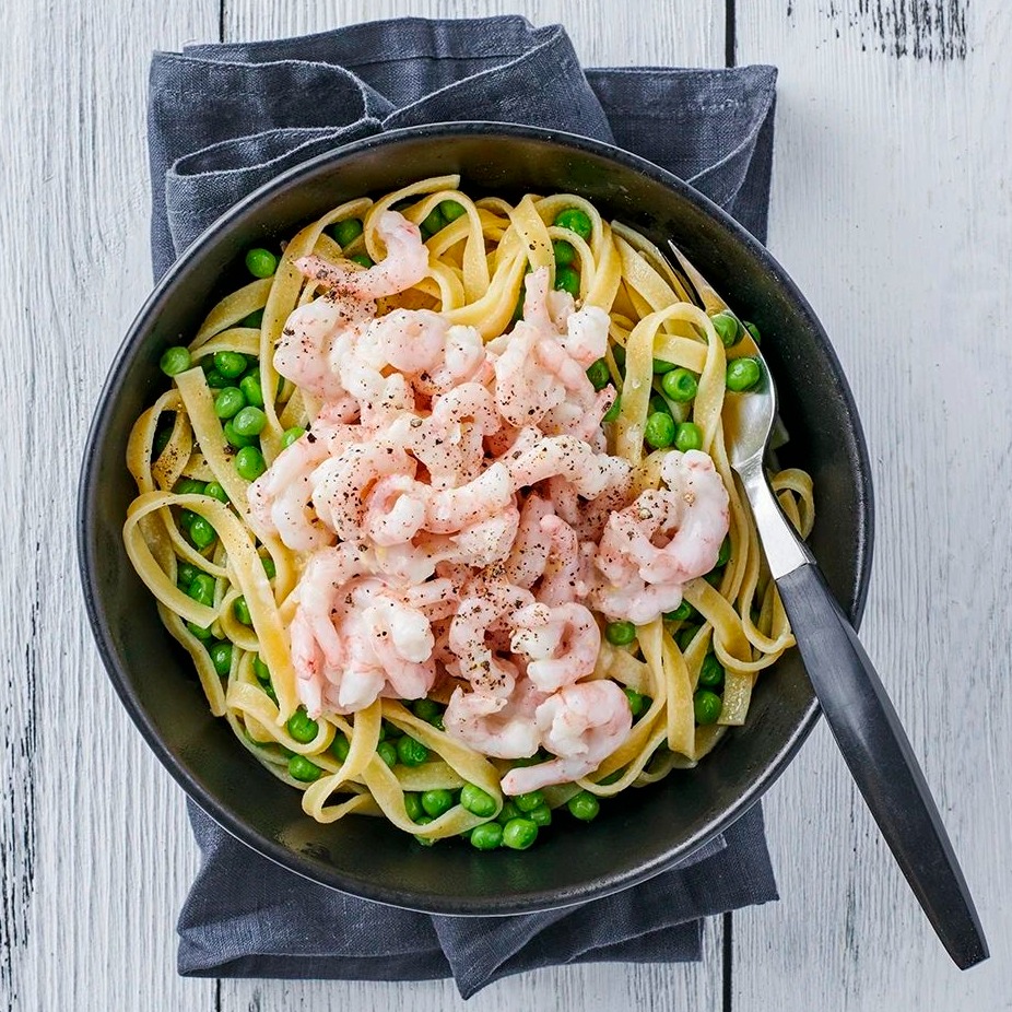 Pasta med räkor och citronsås