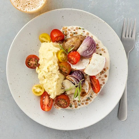 Rostad jordärtskocka med dragonsås och potatismos