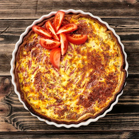 Enkel ost- och skinkpaj