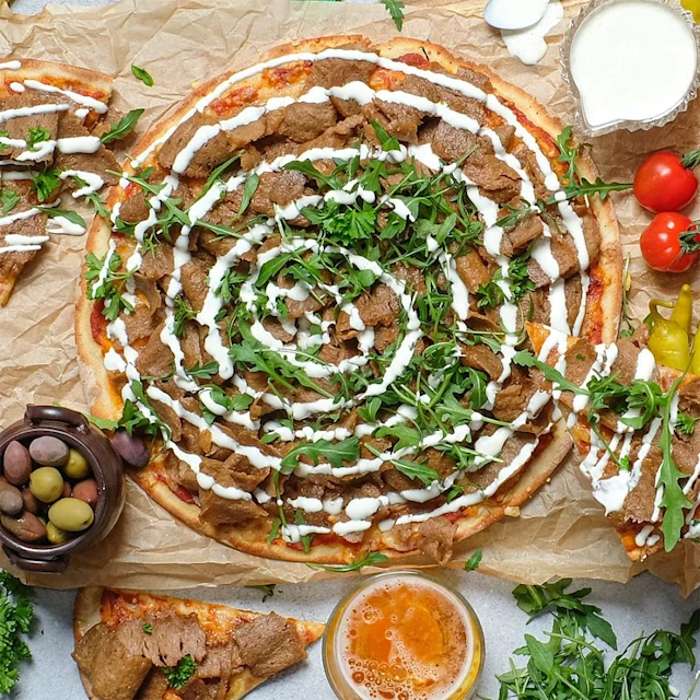 Kebabpizza med ruccola