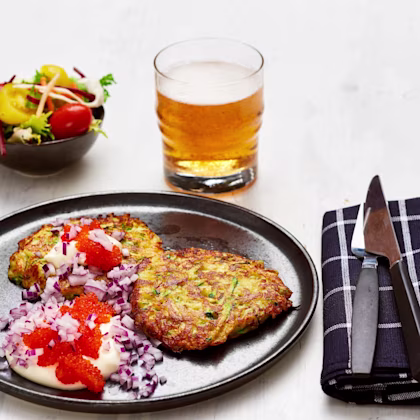 Potatis- och zucchiniplättar med tångkaviar