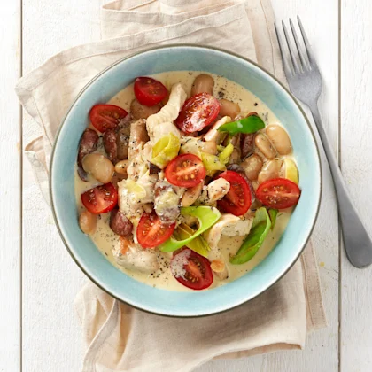 Krämig kalkongryta med bönor