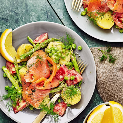 Sommarsallad med gravad lax
