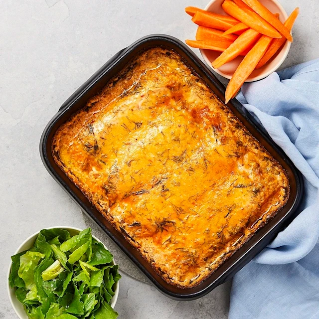 Laxgratäng med dill och hjärtsallad