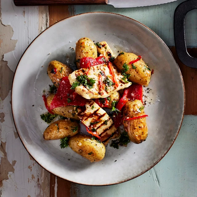 Kryddig ugnspotatis med grillost