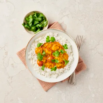 Currygryta med ris, tomat och färsk koriander