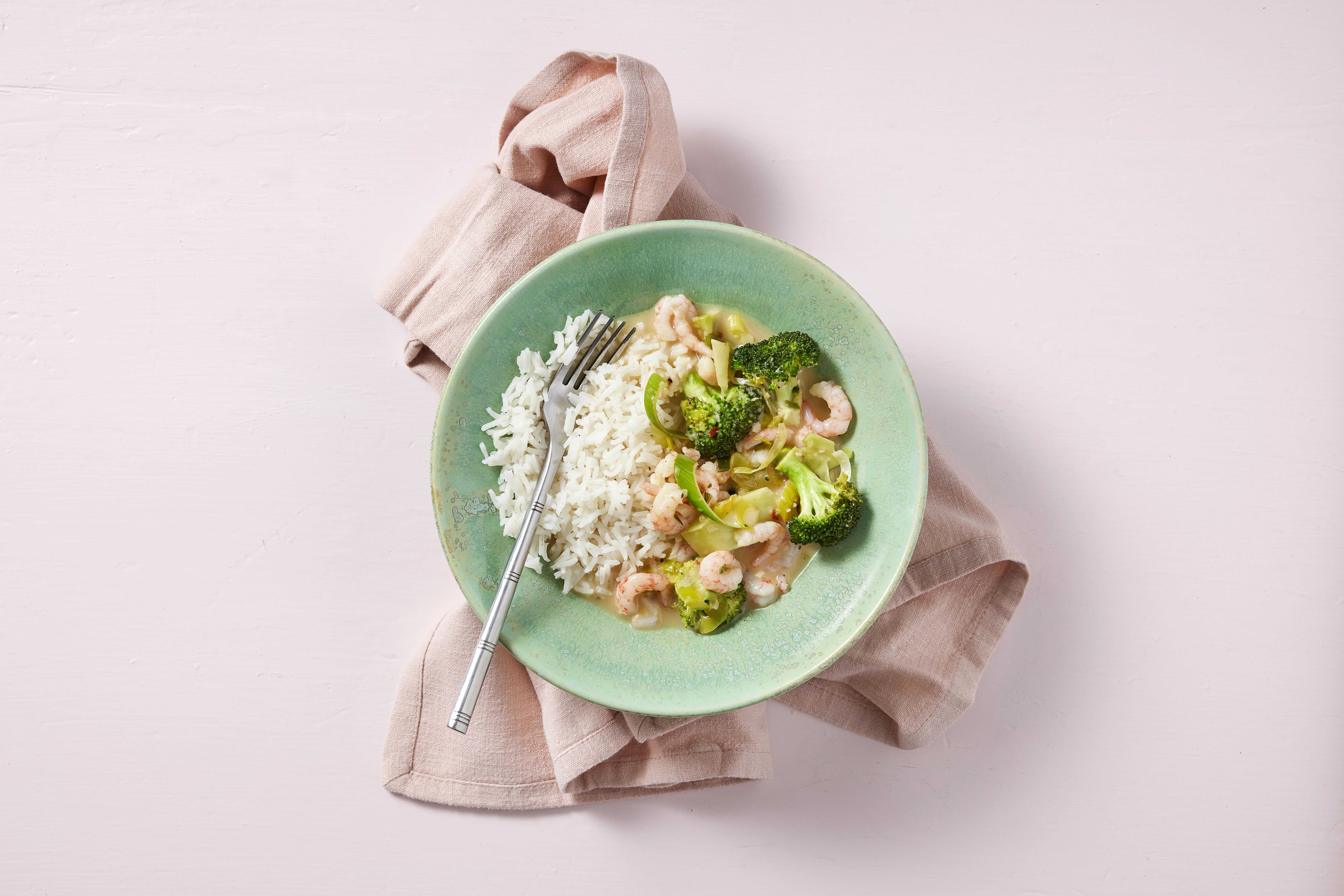 Räkor i kokosmjölk med broccoli