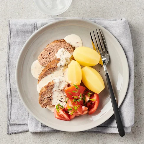 Köttfärslimpa med gräddsås