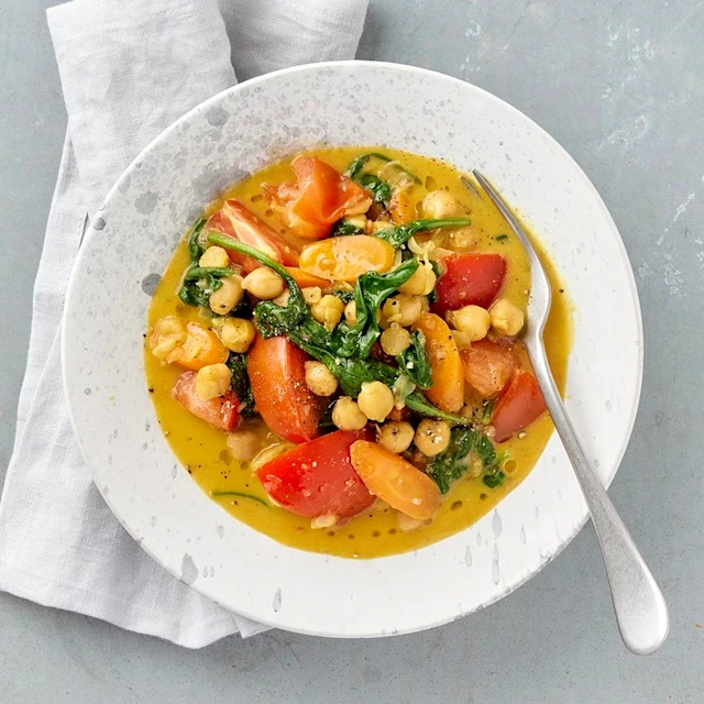 Kikärtsgryta med spenat och kokosmjölk