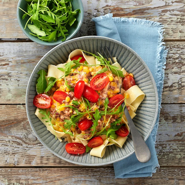 Supersnabb pasta med bacon och majs