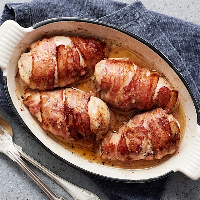 Baconlindad kycklingfilé i ugn