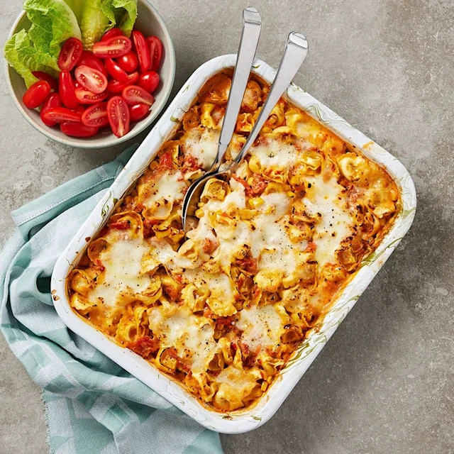 Tortellinigratäng med mozzarella