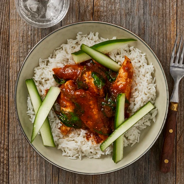 Kycklinggryta med tomat och pesto