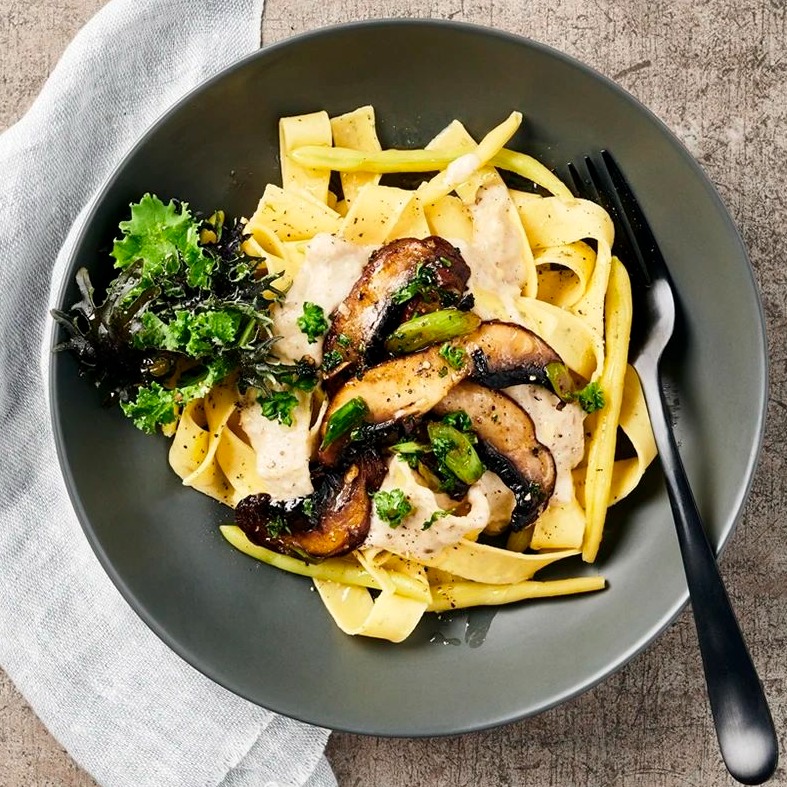 Pasta med krämig jordärtskocka och portabello