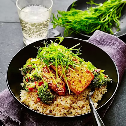 Sojastekt tofu med broccoli och chili