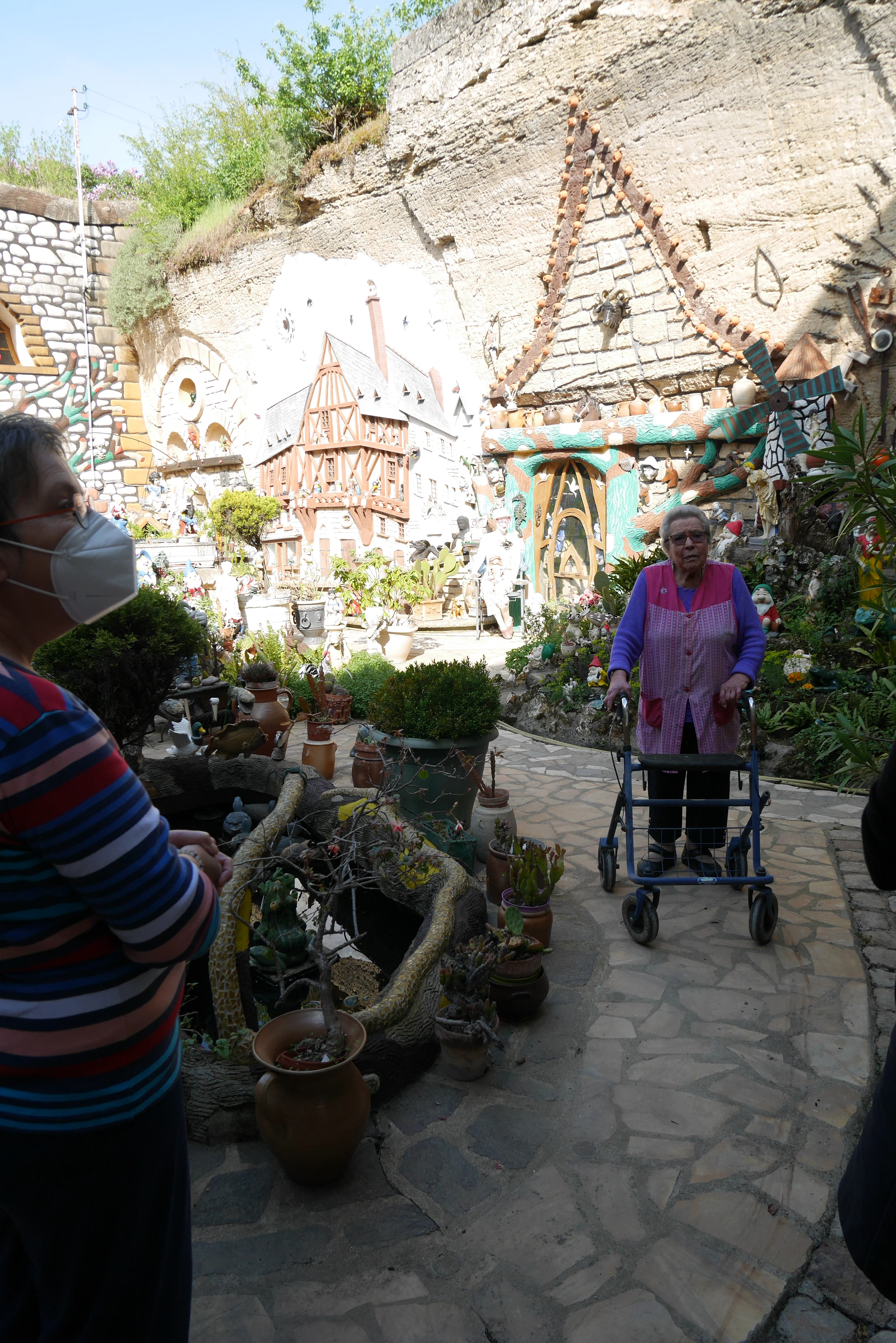 Madame Roux et sa fille. Photographie: Romain Perrot