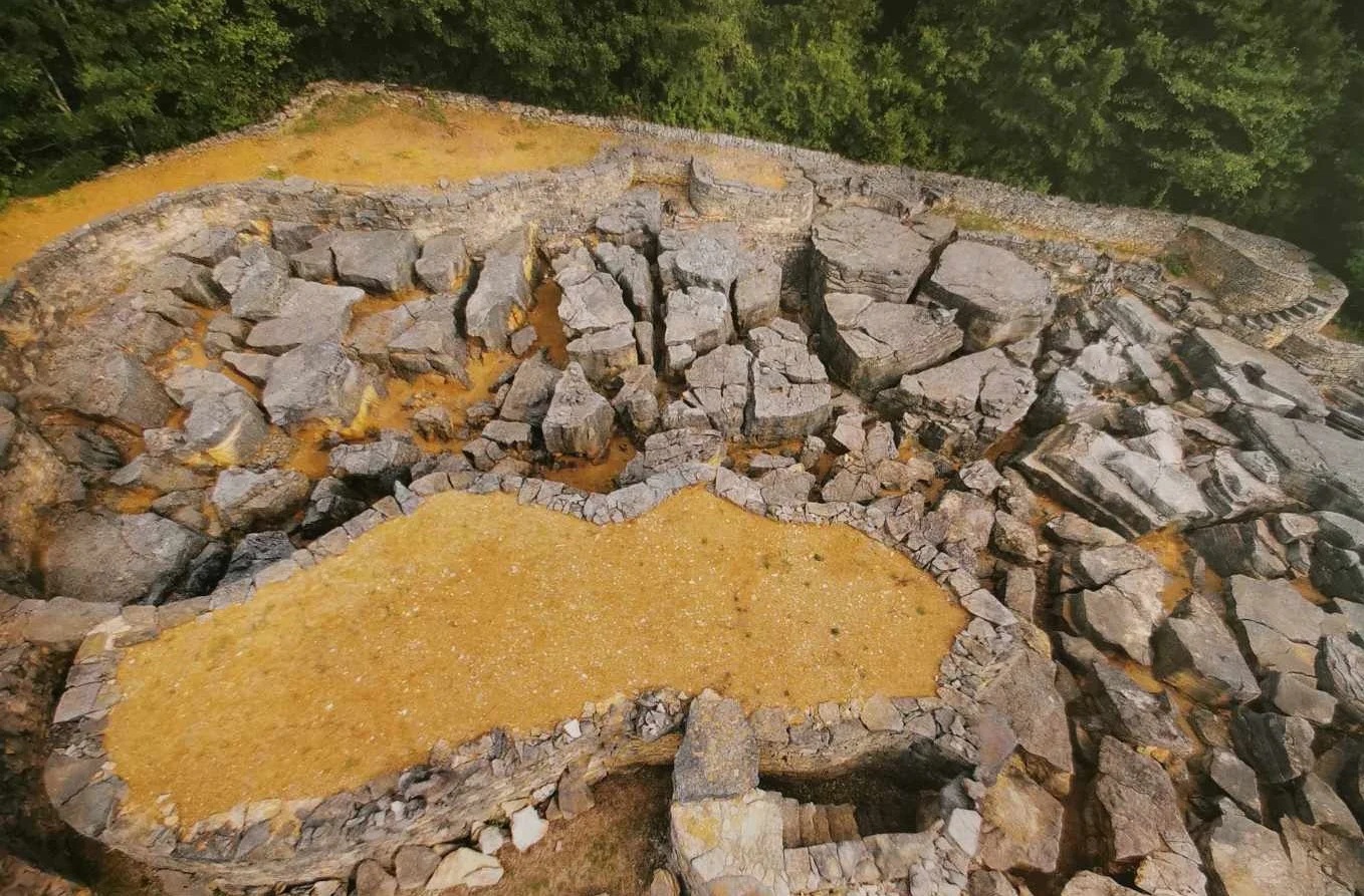 photographie: Claude et Clovis Prévost