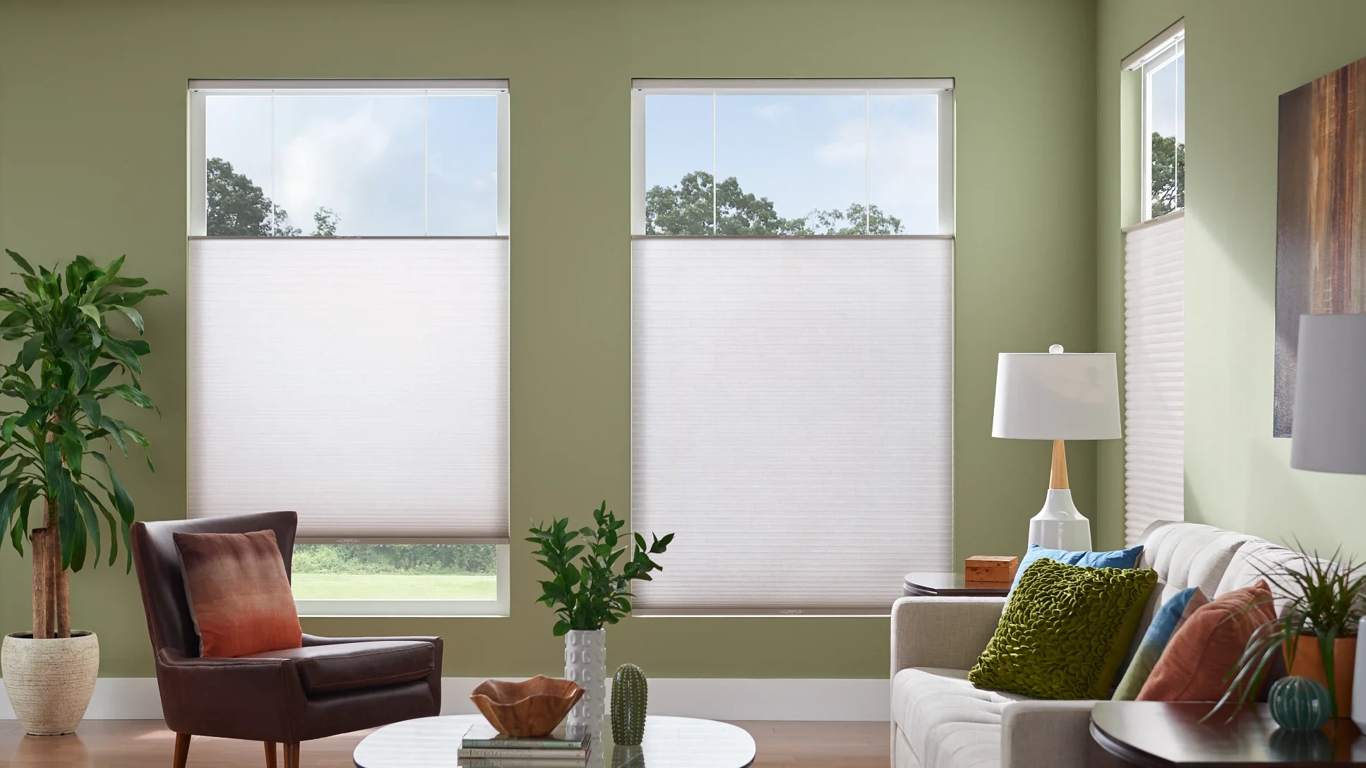 Honeycomb shades with Top-Down/Bottom-Up option and built-in child safety BandLift feature for peace of mind.