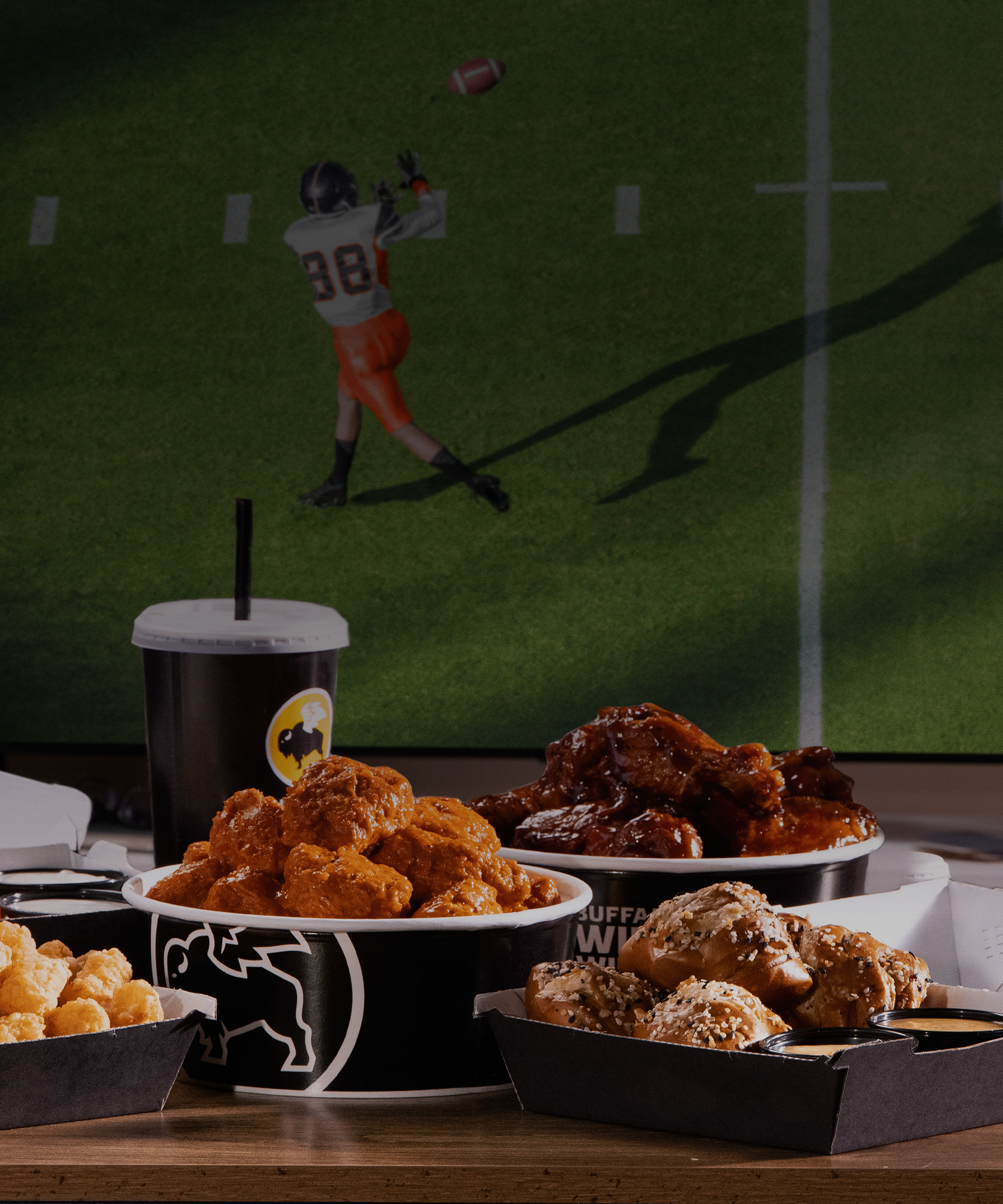 Buffalo Wild Wings to Show Thursday Night Football Through