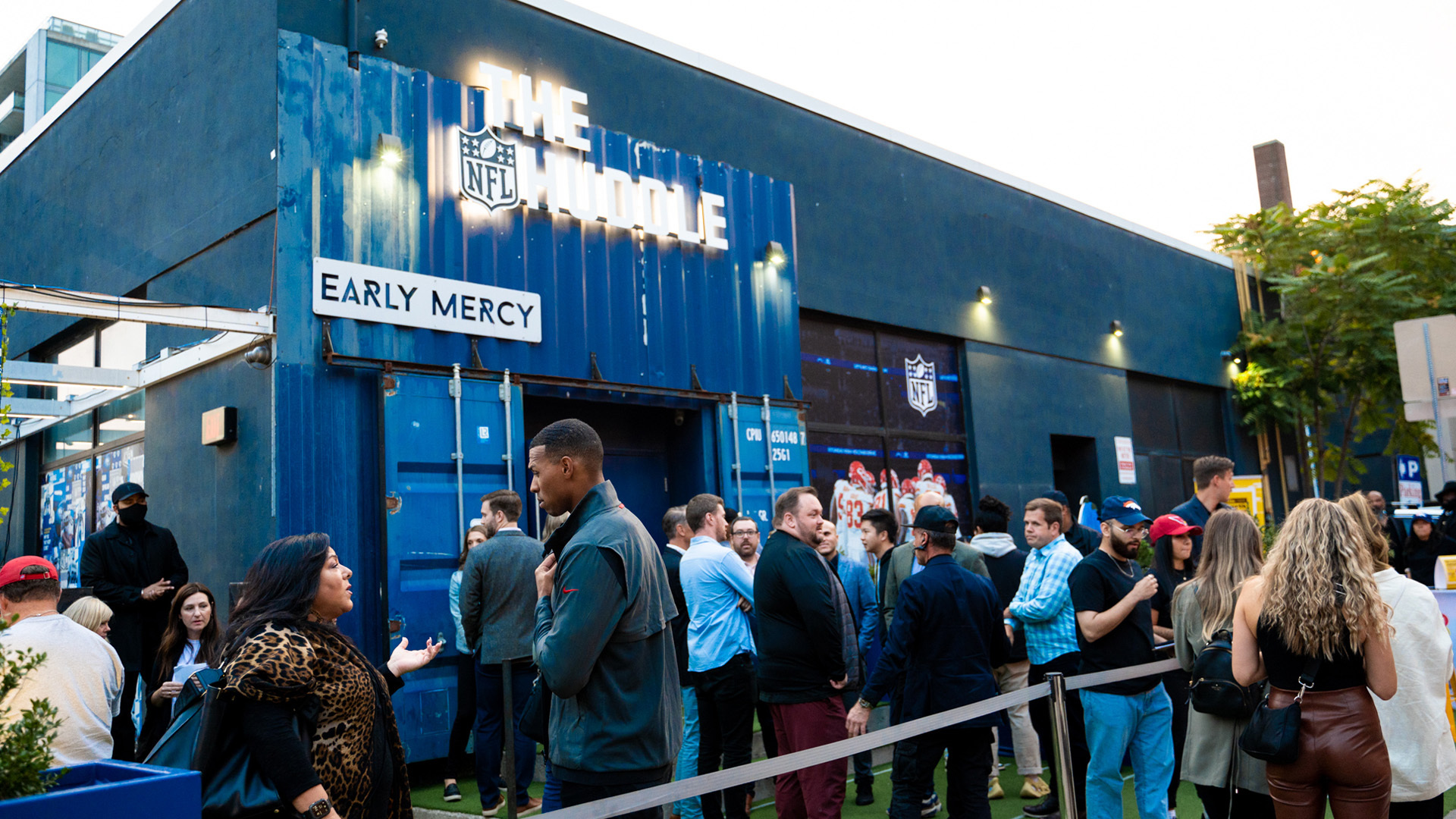 NFL Canada Opens First Pop-Up Football Bar, The Huddle, to