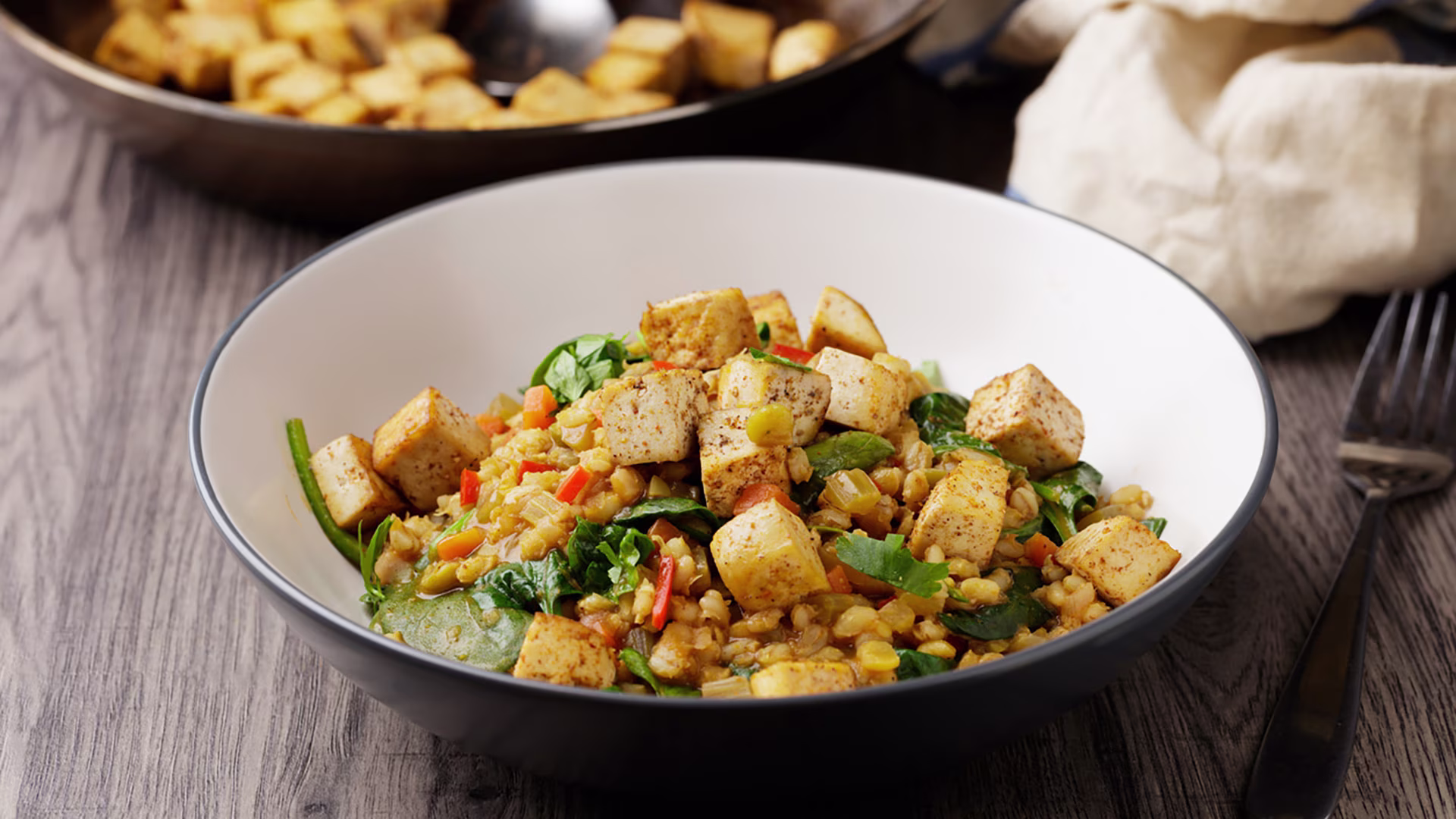 Gemüsepfanne mit Tofu