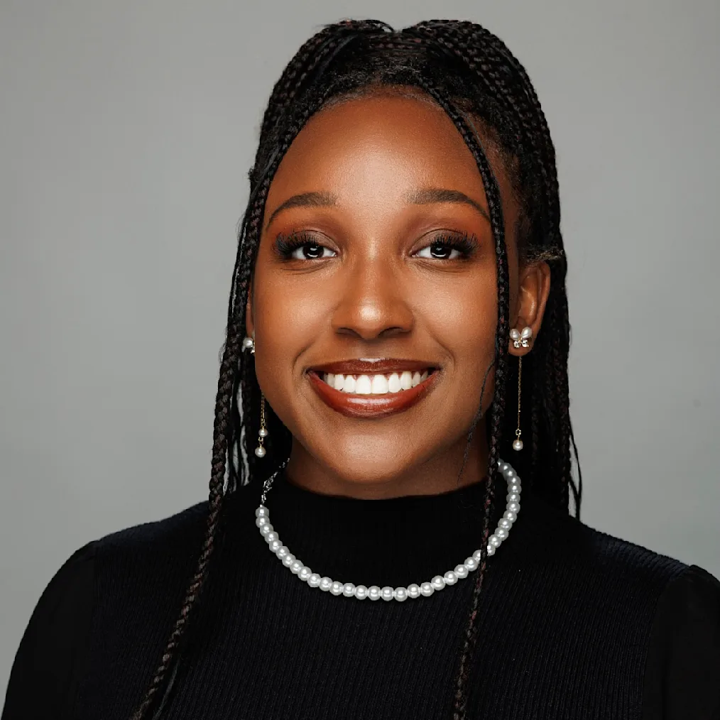 Headshot of Taylor Weston, 2025-2027 Voyager Scholarship Recipient