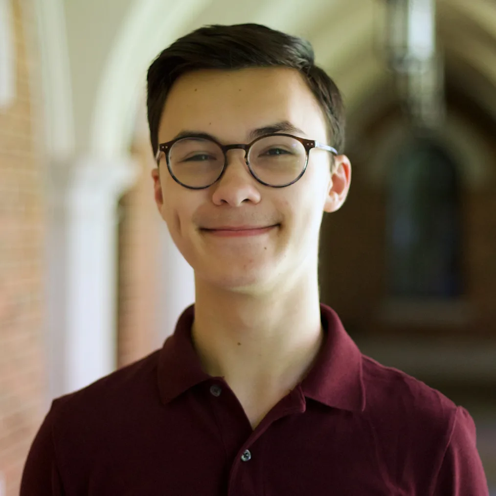 Headshot of Jason Vadnos, 2025-2027 Voyager Scholarship Recipient