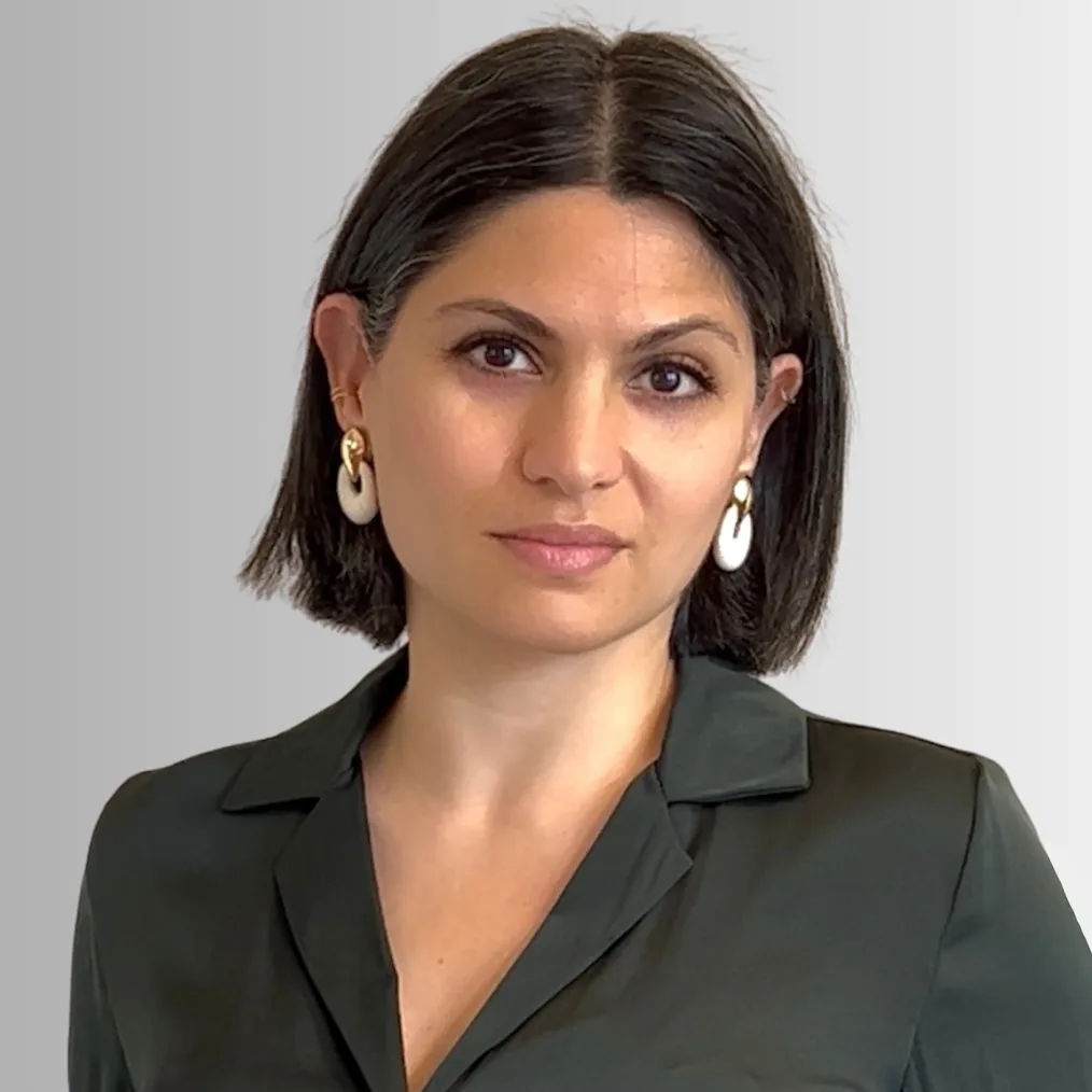 Headshot of Sherry Hakimi, 2025-2026 Obama Foundation USA Leader