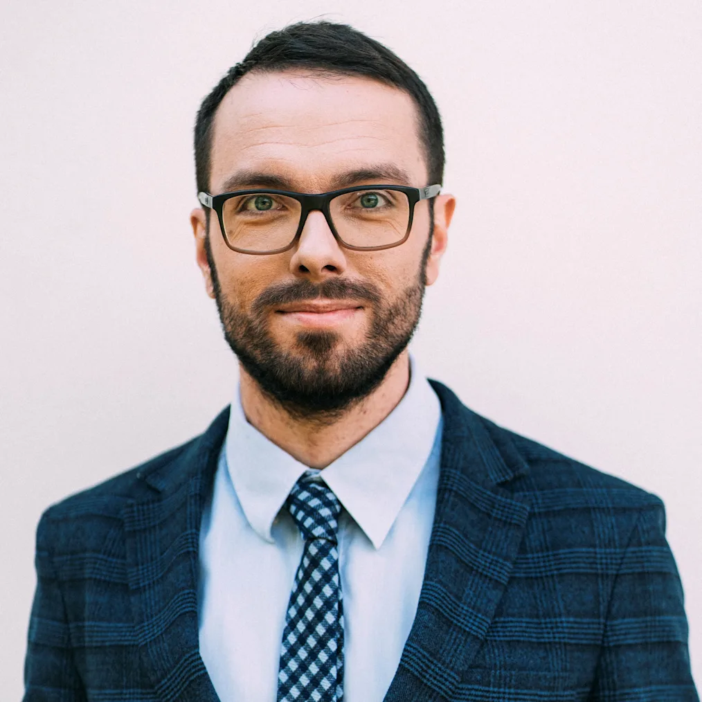 Headshot of Marek Józefiak, 2025-2026 Obama Foundation Europe Leader