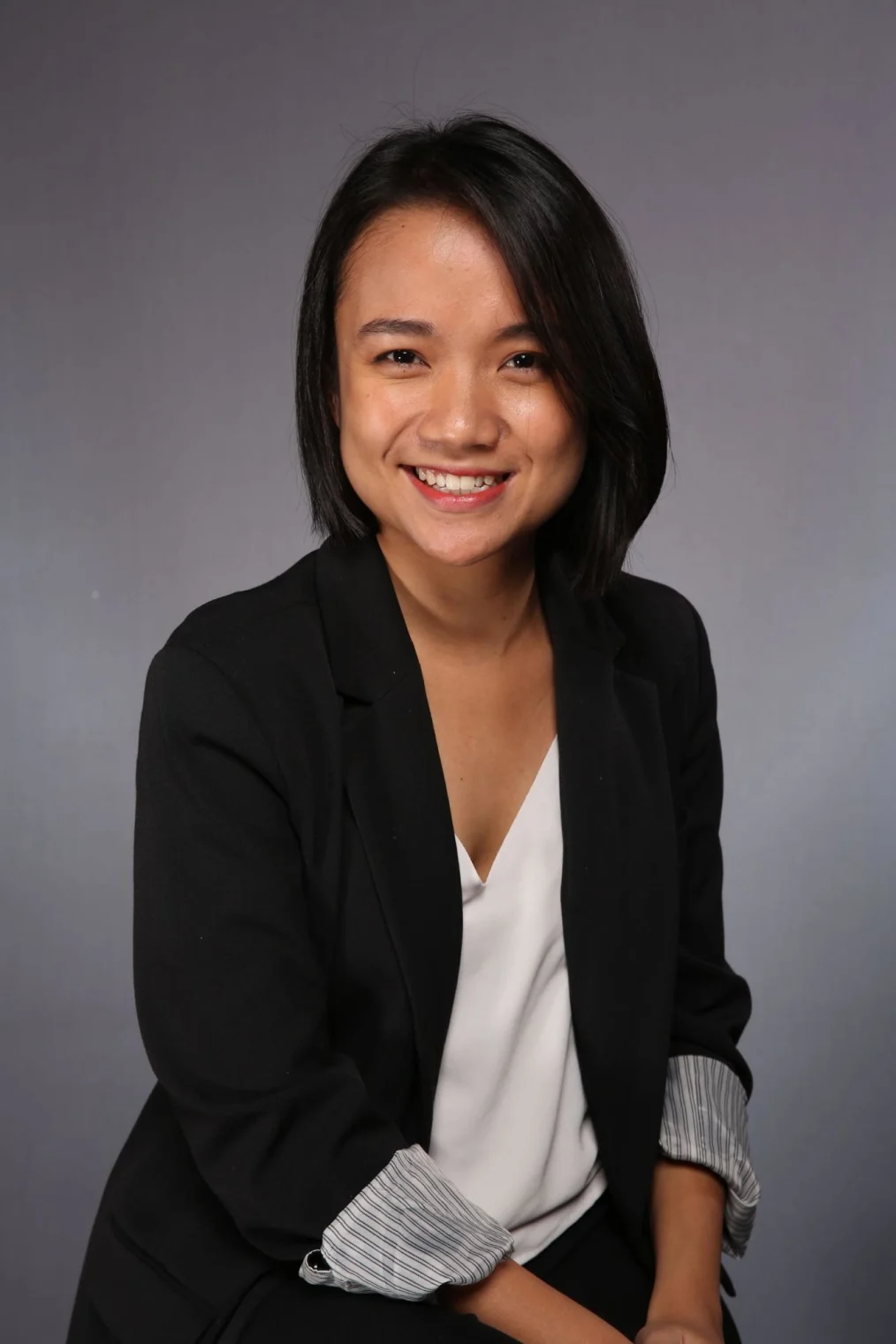 Huyen Duong Headshot