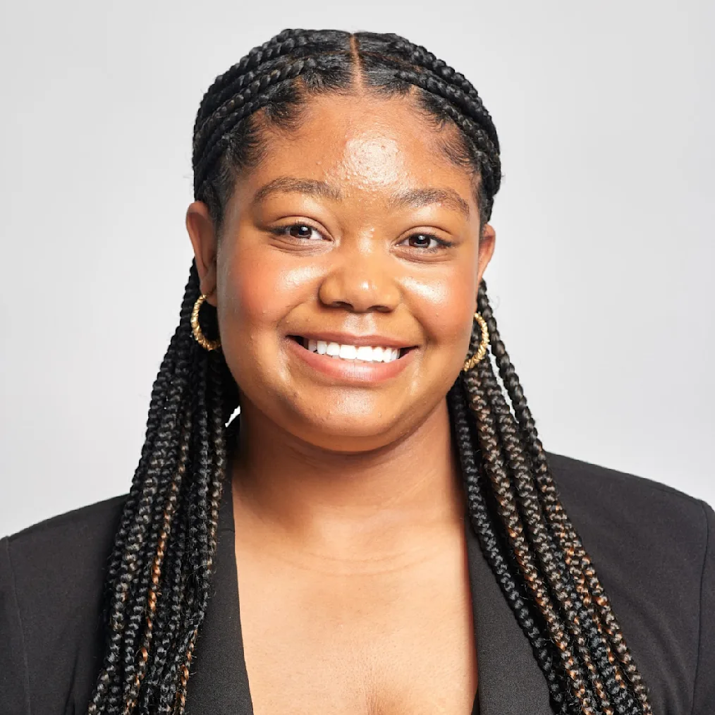 Headshot of Kamaurah Hogan, 2025-2027 Voyager Scholarship Recipient
