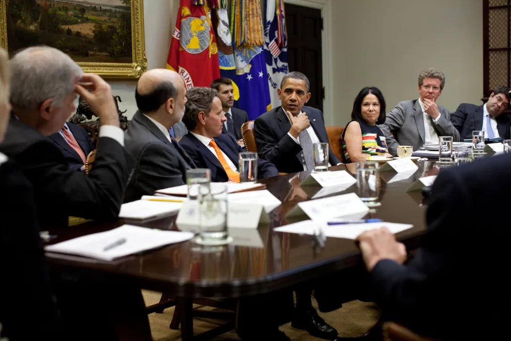 President Barack Obama meets with heads of financial regulatory agencies
